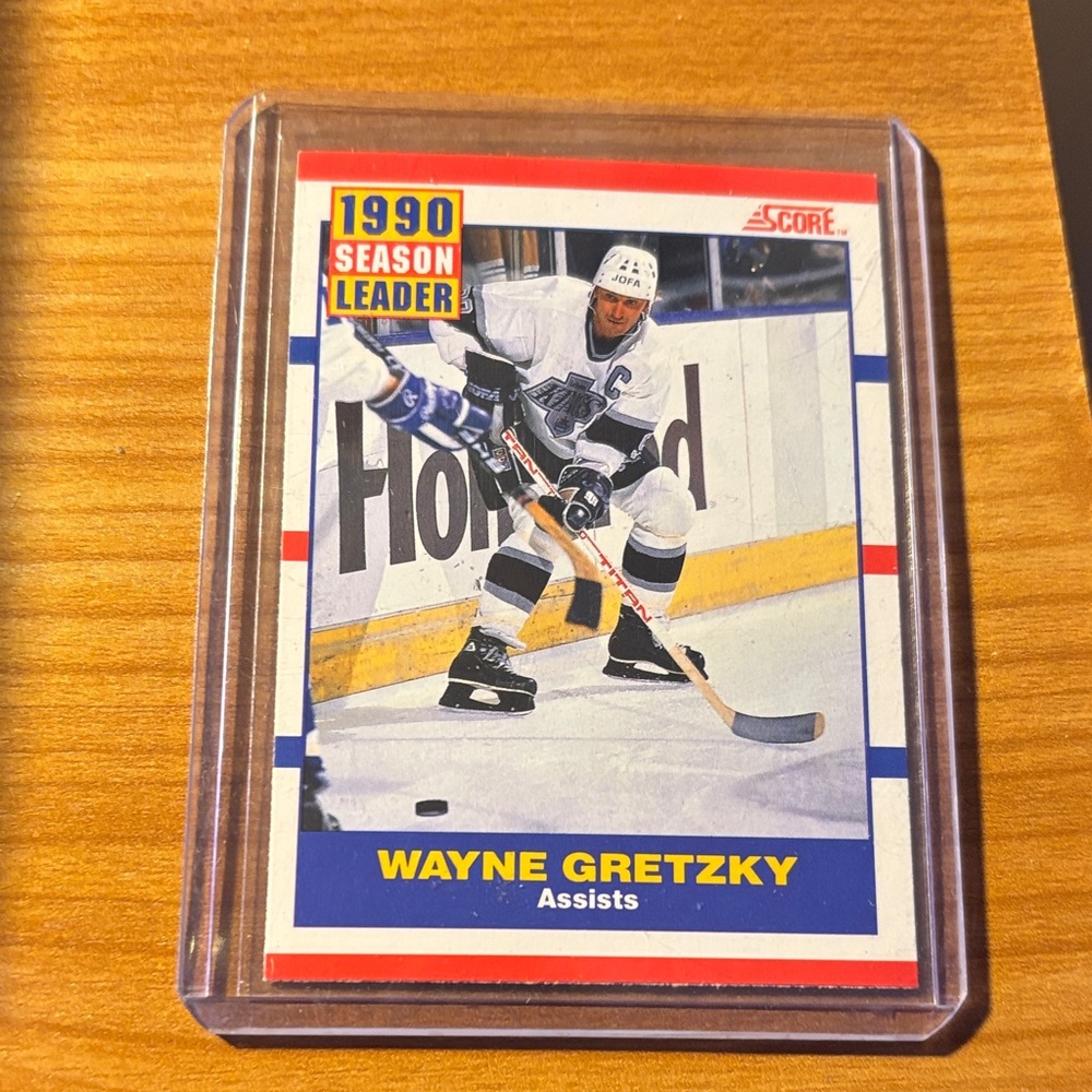 NHL 1990 Season Leader Wayne Gretzky Card - Blue and White